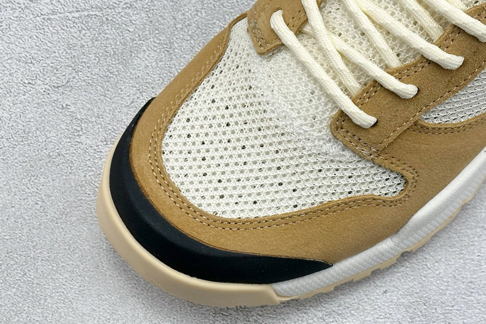 Flying pig--9ik5 IF2885-100 Tom Sachs x NK Craft Mars Yard 2.0 item: E-X575L2038B